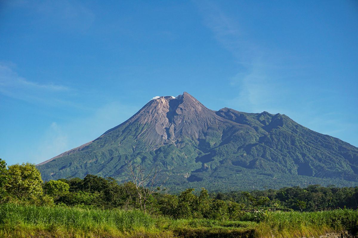 Tour di un giorno a Yogyakarta: Borobudur e Monte Merapi in Indonesia
