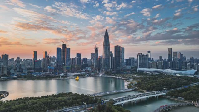 Shenzhen, China: Pemandu pelancong profesional | Penerangan lokasi tarikan | Terjemahan pameran | Teman perniagaan | Bahasa Inggeris, Perancis, Sepanyol, Jepun, Korea, Rusia | Sambutan tetamu asing satu lawan satu pakej persendirian