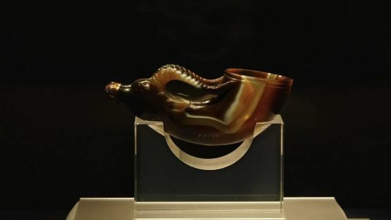 Shaanxi History Museum Premium Small Group Tour for 25 People + 2.5-Hour Guided Tour + Free Hanfu Experience