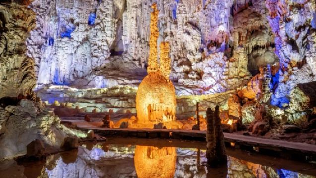 織金洞+織金大峽谷一日遊【豪華小團+上門接送+獨立出行】