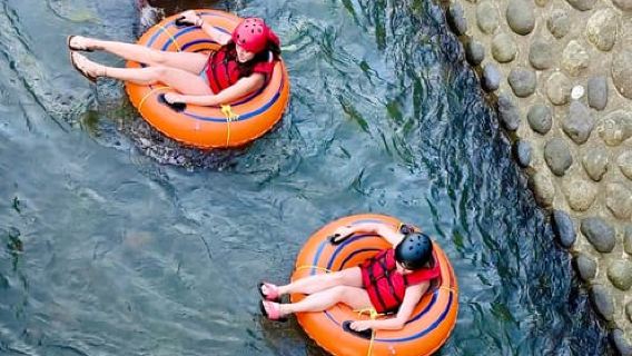 Saint George's: Grenada River Tubing & Waterfall island tour
