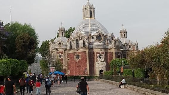 Basilica de Guadalupe: Complete Walking Tour