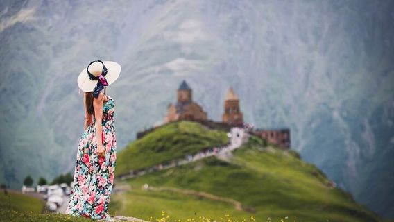KazbegiTours