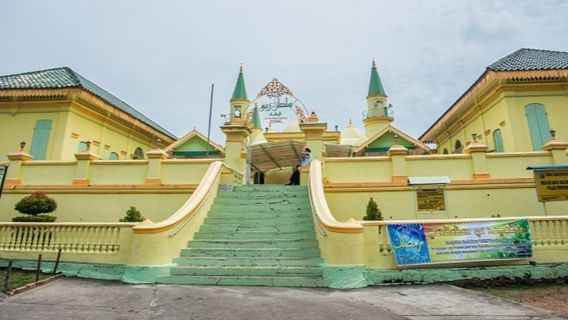 民丹島日遊