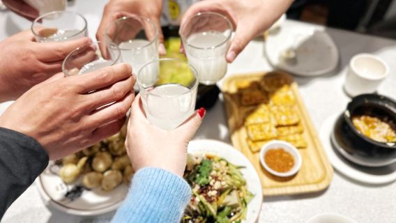 Canard laqué, fondue chinoise et bien plus encore : à la découverte des meilleurs plats des hutongs de Pékin