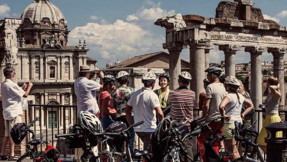 Recorrido panorámico por Roma con la mejor bicicleta eléctrica
