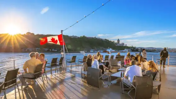 From Montréal: Québec City, River Cruise & Montmorency Falls