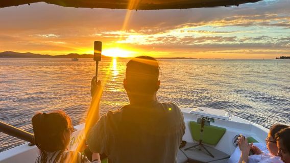 Zadar: Ngắm hoàng hôn và du ngoạn với rượu vang sủi bọt