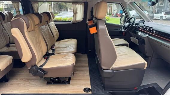 Баттамбанг: трансфер на электромобилях — варианты частных и совместных поездок