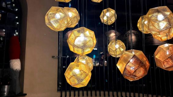 tempahan tempat duduk restoran viral Matur og Drykkur di Reykjavik, Iceland