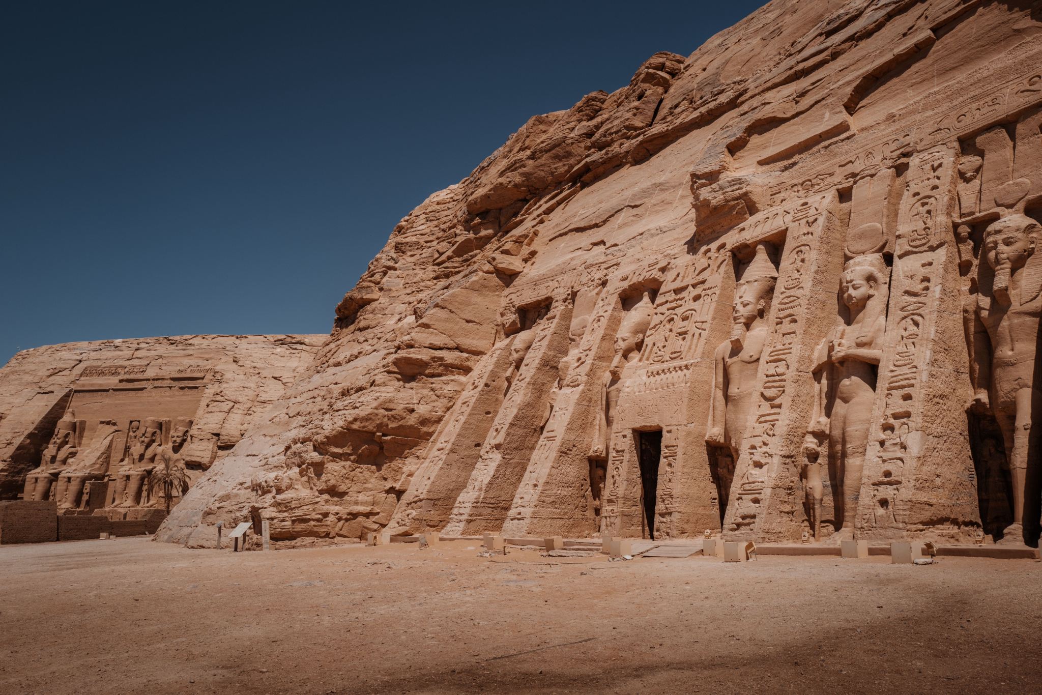 Private Tour from Aswan to Abu Simbel Temples with Hotel Transfer, Vehicle, Guide, and Admission Ticket