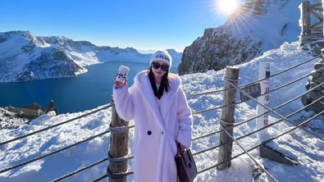 1-day Tour to Changbai Mountain North Slope [Departing from Erdaobaihe/Yanji - Tianchi Ticket Available]