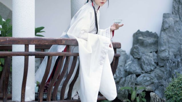 Huachi Trip Moments[Photography services including photo shoots, short videos, promotional videos, graduation photos, family-friendly portraits, wedding photos with all raw images provided/translation]