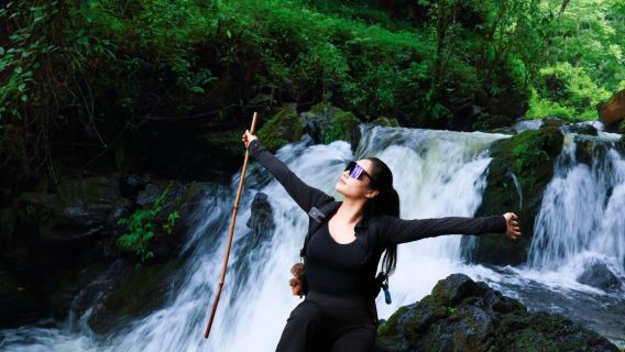 Lawatan Mendaki Sungai Guanyin di Gunung Gaoligong (Dapur Liar + Kolam Air Panas Semula Jadi + BBQ Bebas Makan + Berakit + Air Terjun)