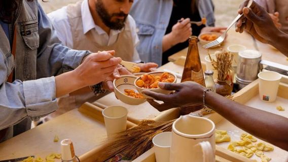 Bari: Pasta Experience Walking Tour