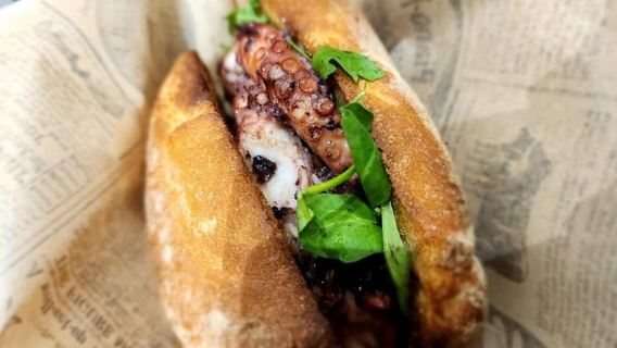 Bari: The Ultimate Street Food Tour with a Local