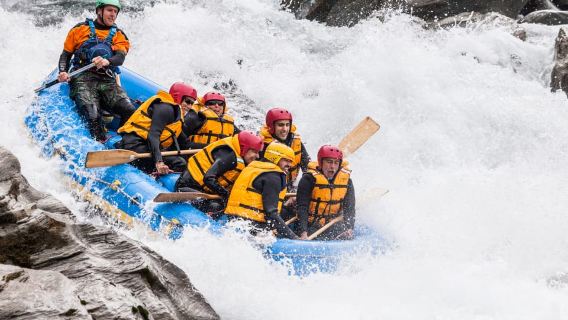 Queenstown: Shotover River Whitewater Rafting Trip
