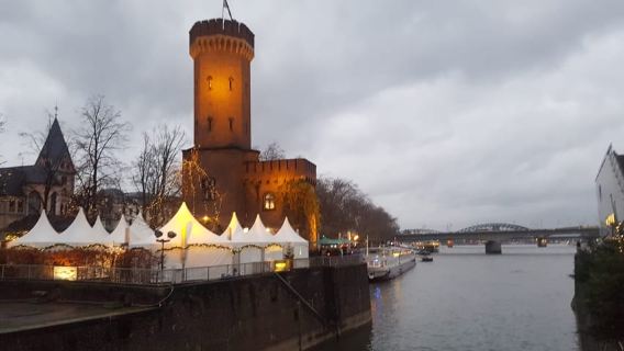 Cologne: "Christmas Magic" Guided Tour by Bike