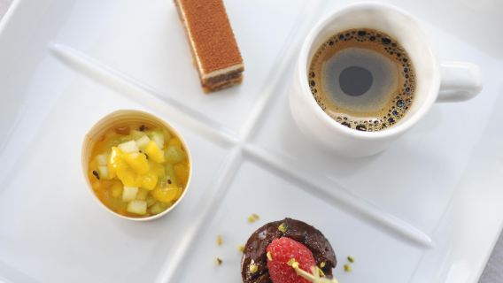 BISTRONOMIC DINNER CRUISE PARIS SEINE (Decouverte Menu)