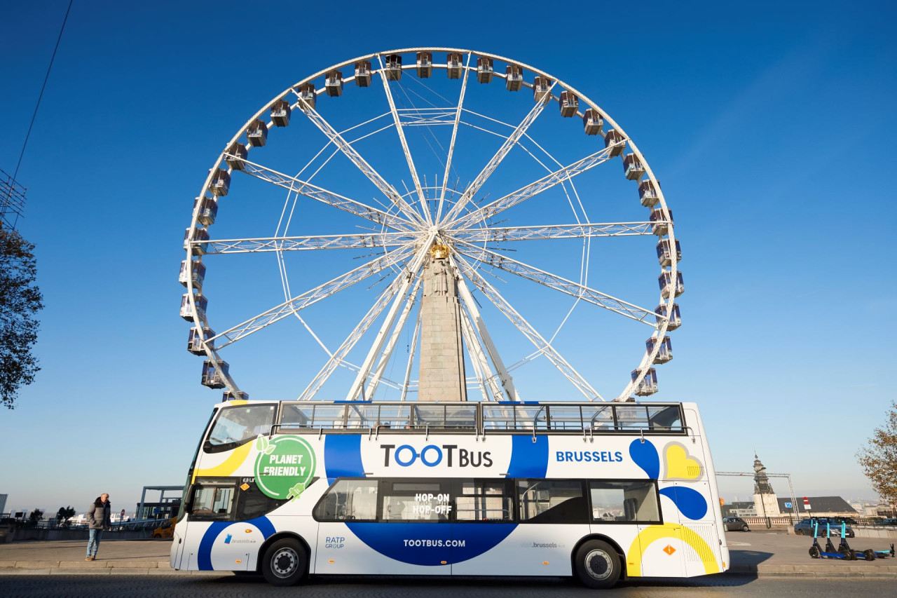 Tootbus Hop-on-Hop-off-Bus in Brüssel, Belgien