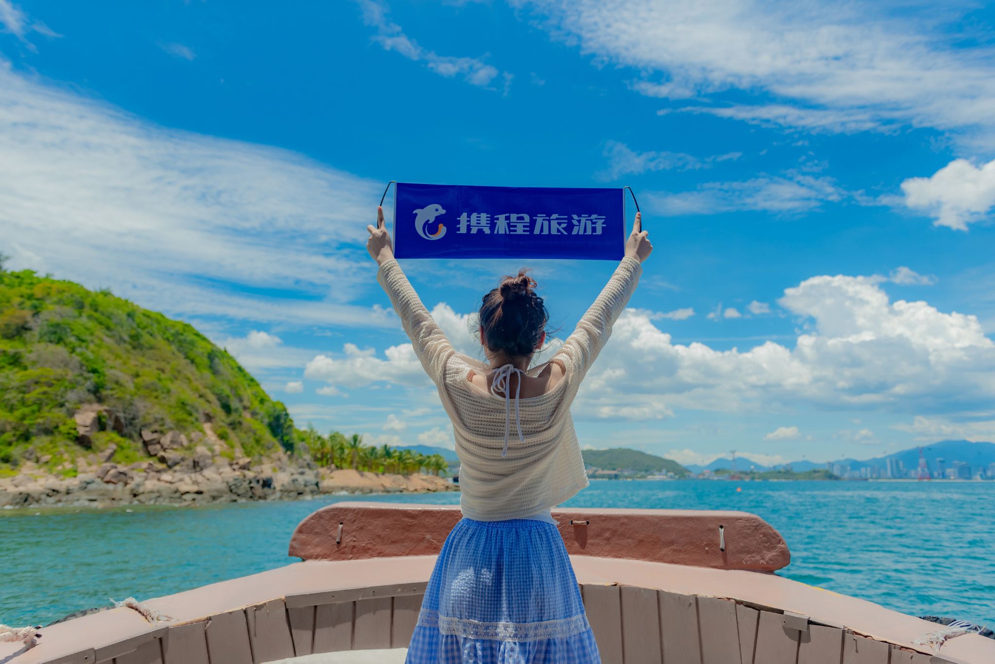 芽莊浪花號出海三島一日遊＆浮潛＋海釣＋龍蝦 BBQ＋槳板＋滑梯