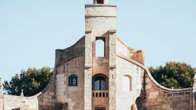 Menorca: Lazareto Island Guided Tour