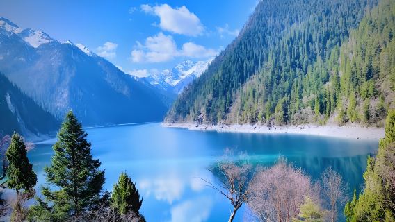 Chengdu must play Jiuzhaigou one-day tour private group high-speed train travel can choose to include high-speed train tickets