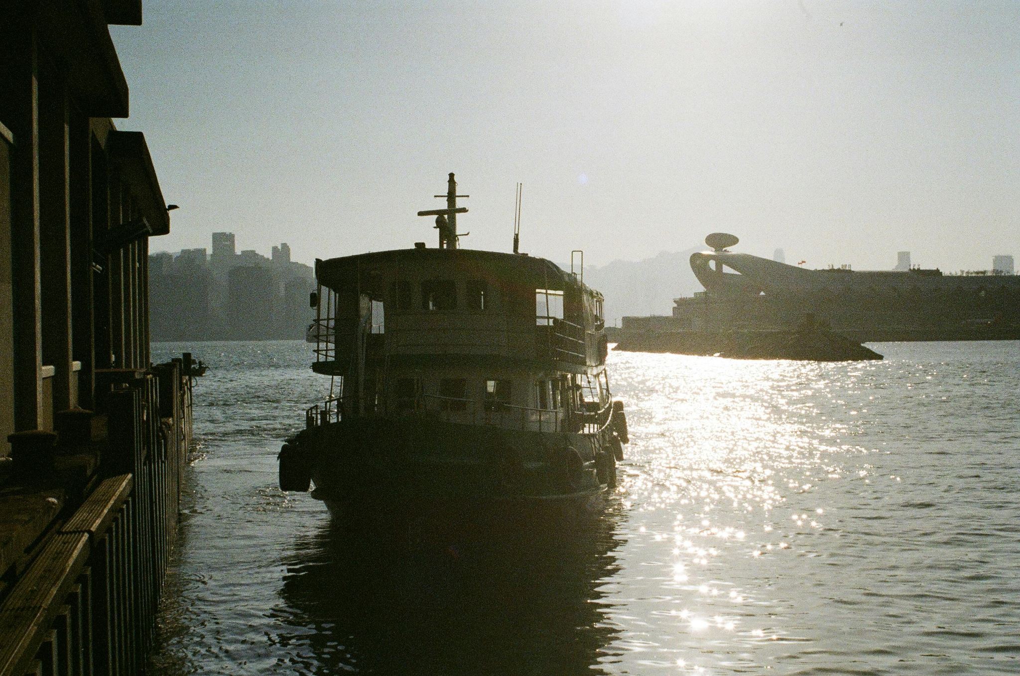 홍콩 중완 산책 순수 관광 당일 치기 여행 소규모 정통 투어 페리스 휠 문무묘 오픈탑 버스 + 애프터눈 티