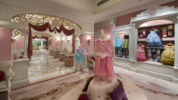 香港Tripメモリー【香港ディズニーランド・リゾート フェアリーテイル・アート・スタジオ マジカル・メイクオーバー・サロン プリンセス/プリンススタイル&フォトサービス】