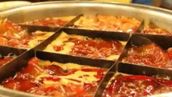 Chongqing Reiseleiter für Privattransfer, Übersetzung, Begleitung, Abholung, Tourismusmessen, Geschäftsreisen und medizinische Begleitung