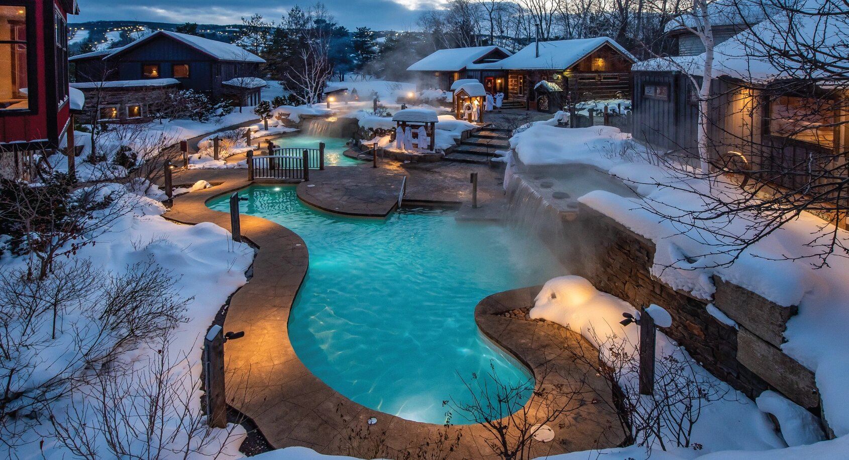 多倫多出發定制包車一日遊：藍山度假村+藍山滑雪場+懸崖公園