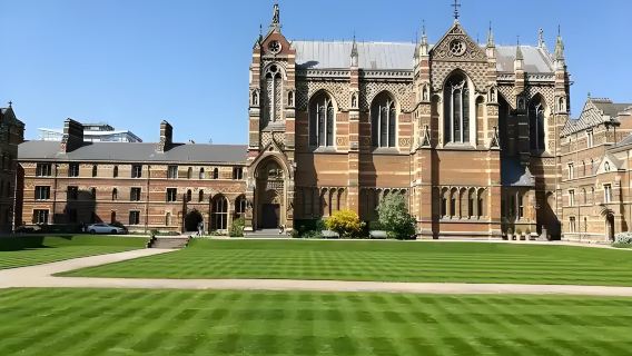 英國倫敦出發牛津大學+科茨沃爾德一日遊包車遊