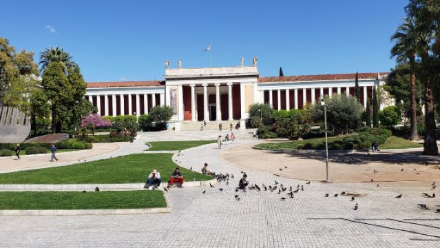 lawatan sehari Athens Dataran Perlembagaan + Kuil Zeus Olympia + Muzium Negara Athens