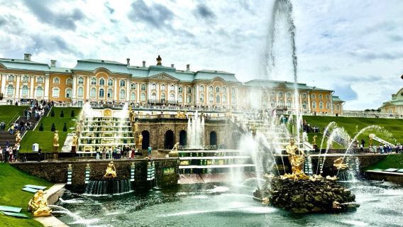 聖彼得堡葉卡捷琳娜宮|夏宮|中文包車親子一日遊