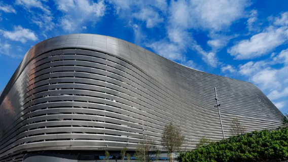 Madrid, Spanyol|Stadion Santiago Bernabéu & Real Madrid|tur gabungan/ sewa kendaraan pribadi