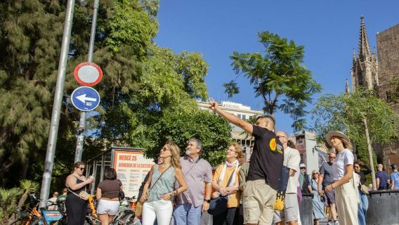 Barcelona: Historic Center Guided Walking Tour