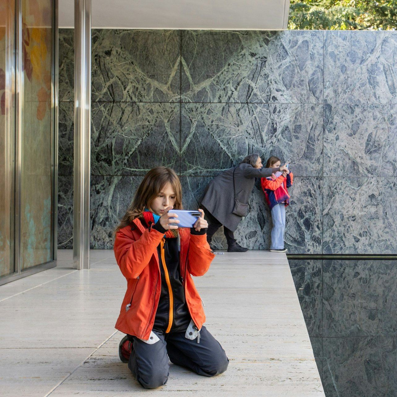 บาร์เซโลนาพาวิลเลียน: เข้าชม + กิจกรรมเวิร์กช็อปครอบครัว Look, Frame, Click!