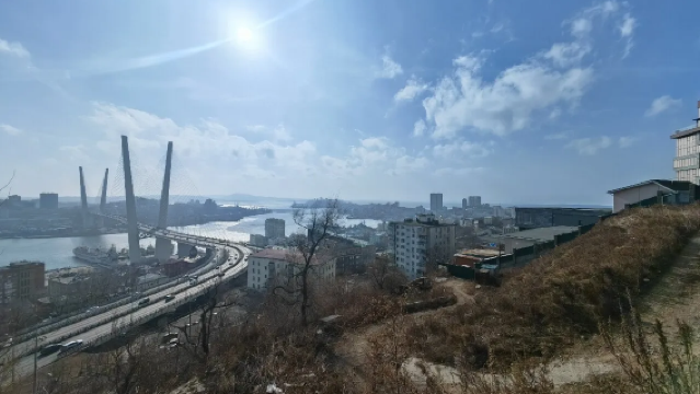 俄羅斯海參崴【大俄羅斯島+托比津納海角+金角灣】包車深度一日遊