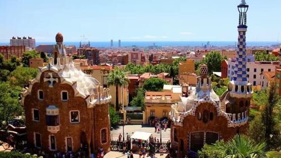 巴塞隆納中文定制包車遊|10小時服務|景點自選
