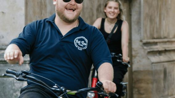 ทัวร์ปั่นจักรยานไฟฟ้าพร้อมไกด์ที่มิวนิก + จุดแวะพักที่เบียร์การ์เดน