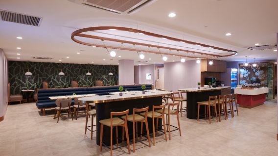 Clark International Airport VIP lounge pass/CRK airport VIP lounge transfer rest