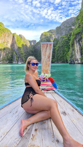 From Phi Phi: Private 7-Hour Longtail Boat Tour to Maya Bay with Snorkel & Bamboo Island