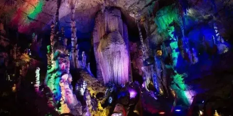 【俯瞰長江第一灣-容萬人洞,不一樣的視角】巫峽口景區+無源洞