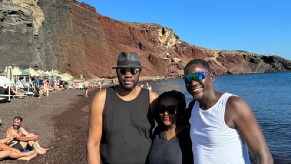 Tour privado por Santorini: playas, pueblos y vistas de Clídera