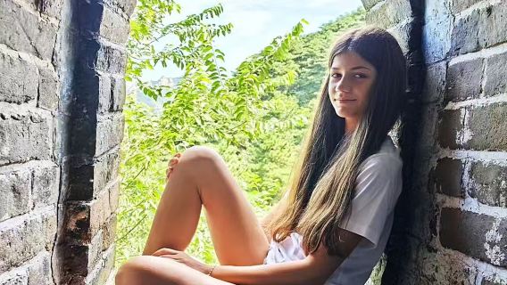 ปักกิ่ง: ทริปวันเดียวไปกำแพงเมืองจีนด่านมู่เถียนอวี้และพระราชวังฤดูร้อนโดยรถบัส ลงที่สนามกีฬารังนก