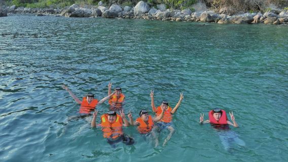 Excursión de un día a Cham Island con snorkel, buceo opcional y spa – Desde Da Nang/Hoi An