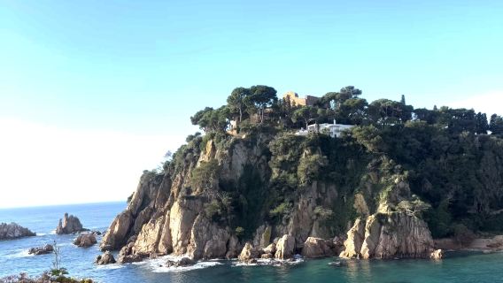 巴塞隆納出發海濱托薩＋布拉內斯小鎮包車一日遊