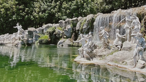 Naples Royal Palace + Mount Vesuvius + Tour Agency "Enjoy Positano"/Chinese-Speaking Private Car & Custom Tour