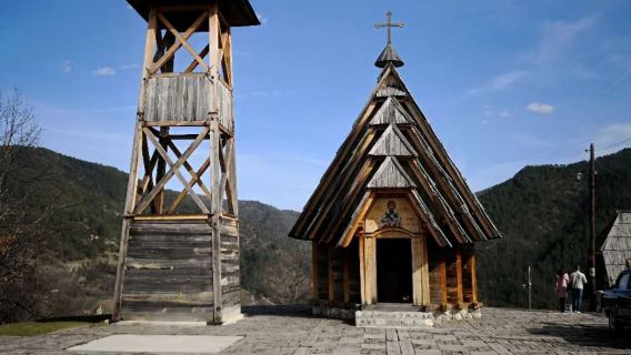 塞爾維亞德里納河屋+小火車+木頭村一日遊（中文團 2人成團）