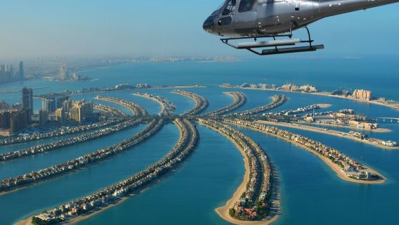Dubai Helicopter Ride: 17-Min Tour of The Palm and Atlantis